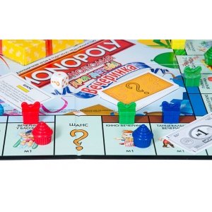 Настольная игра Монополия для детей "Вечеринка" Hasbro
