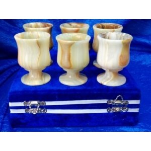 Рюмки из оникса 5см*7.6см