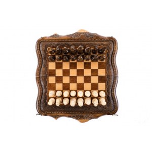 Шахматы-нарды с авторским контуром Арарата