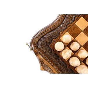 Шахматы-нарды с авторским контуром Арарата