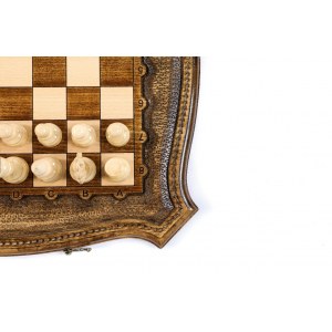 Шахматы-нарды с авторским оформлением контура