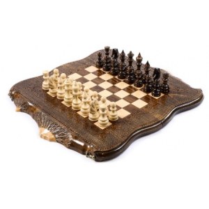 Шахматы-нарды с авторским контуром Арарата