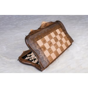 Шахматы с авторским контуром Арарата