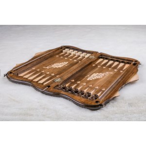 Шахматы - нарды с Араратом