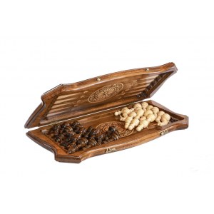 Шахматы-нарды с авторским оформлением контура