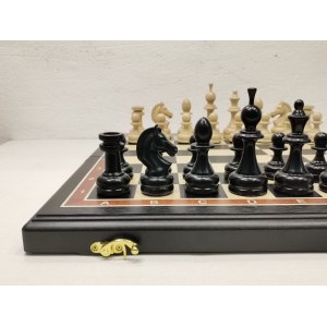 Шахматы Ход Короля венге 45 с фигурами из клёна