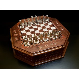 Шахматы "Бастион" орех антик