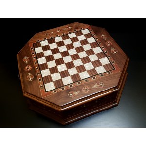 Шахматы "Бастион" орех антик