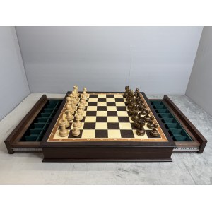 Шахматный ларец подарочный с фигурами из дуба
