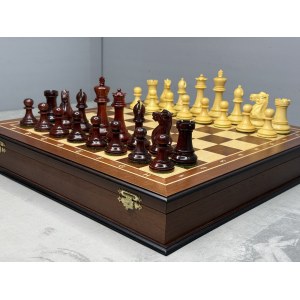 Шахматы подарочные с фигурами из самшита