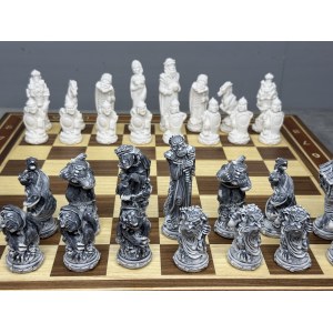 Шахматы подарочные с фигурами Сказки