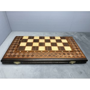 Шахматы 3 в 1 подарочные с фигурами из клена