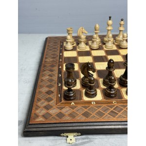 Шахматы 3 в 1 подарочные с фигурами из клена