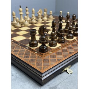 Шахматы 3 в 1 подарочные с фигурами из клена