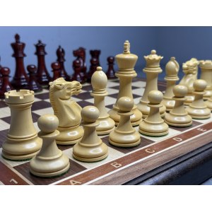 Шахматы подарочные с фигурами из самшита и палисандра