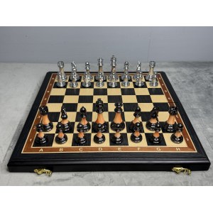 Шахматы подарочные с фигурами из композита