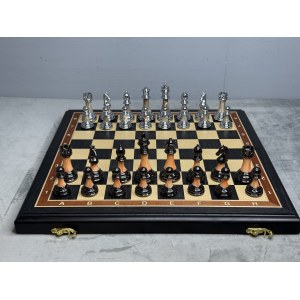 Шахматы подарочные с фигурами из композита