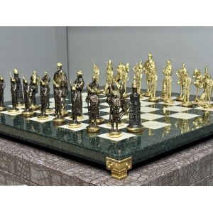 Шахматы из камня «Русские» с бронзовыми фигурами 