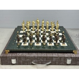 Шахматы из камня «Русские» с бронзовыми фигурами 
