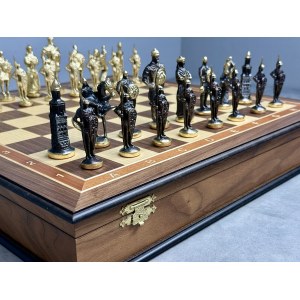 Шахматы в ларце «Русские» с бронзовыми фигурами