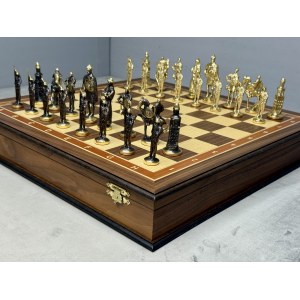 Шахматы в ларце «Русские» с бронзовыми фигурами